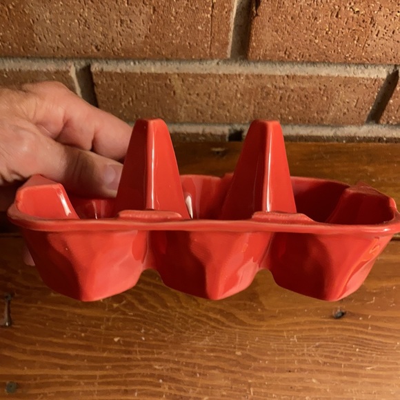 Anthropologie Biscuit Ceramic egg containers (2) - Picture 8 of 16